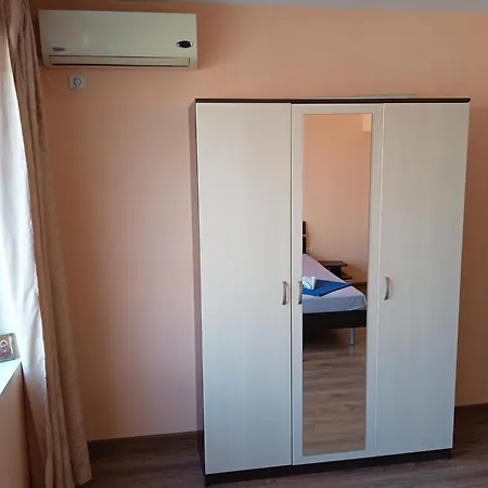 Lazur * Ravda